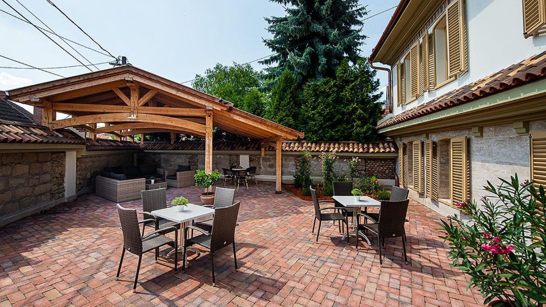 Manna Villa Eger Bagian luar foto